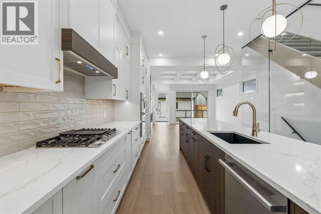 1812 19 Avenue Nw Property Photo 10