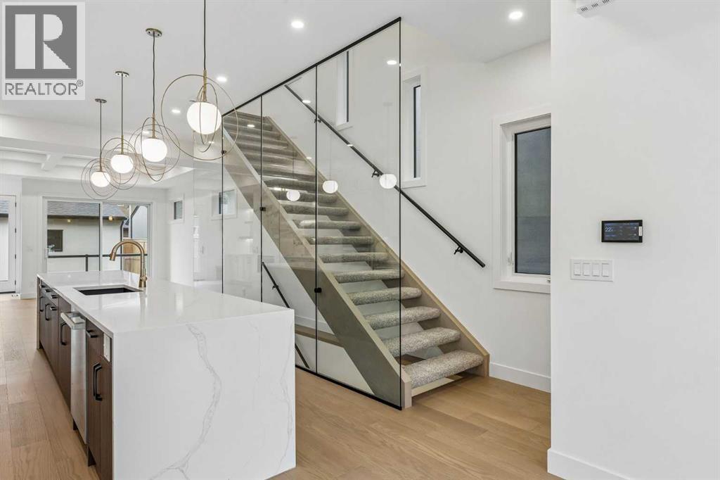 1812 19 Avenue Nw Property Photo 18