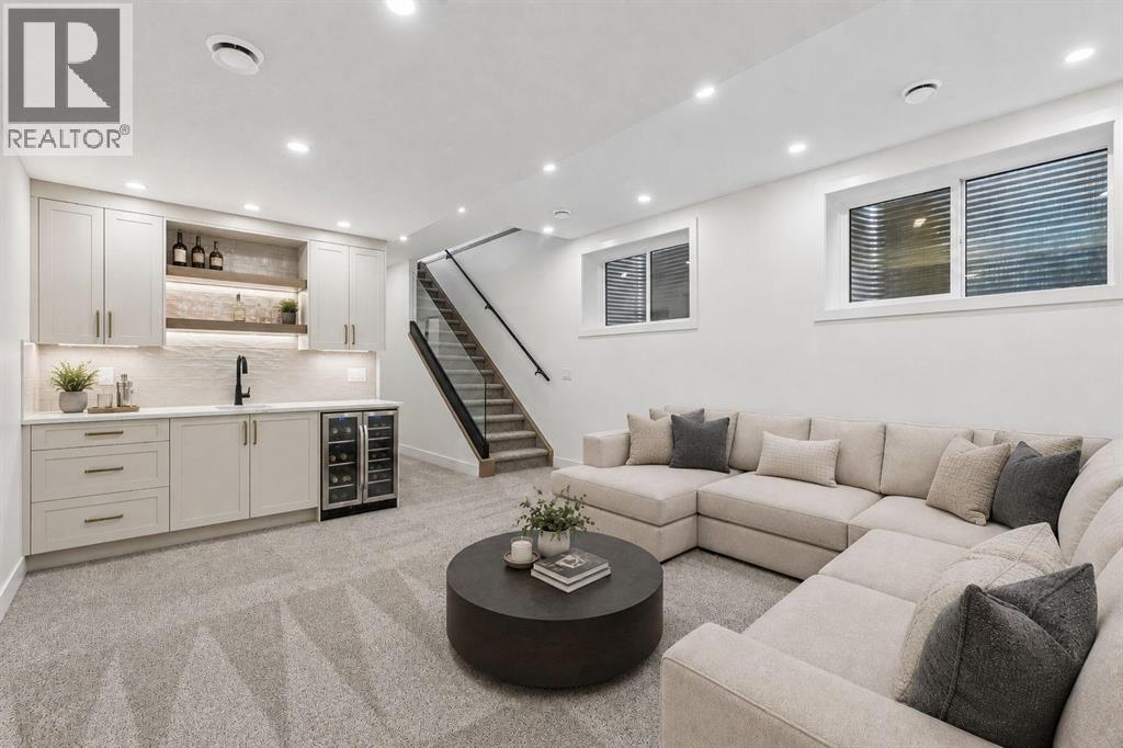 1812 19 Avenue Nw Property Photo 33