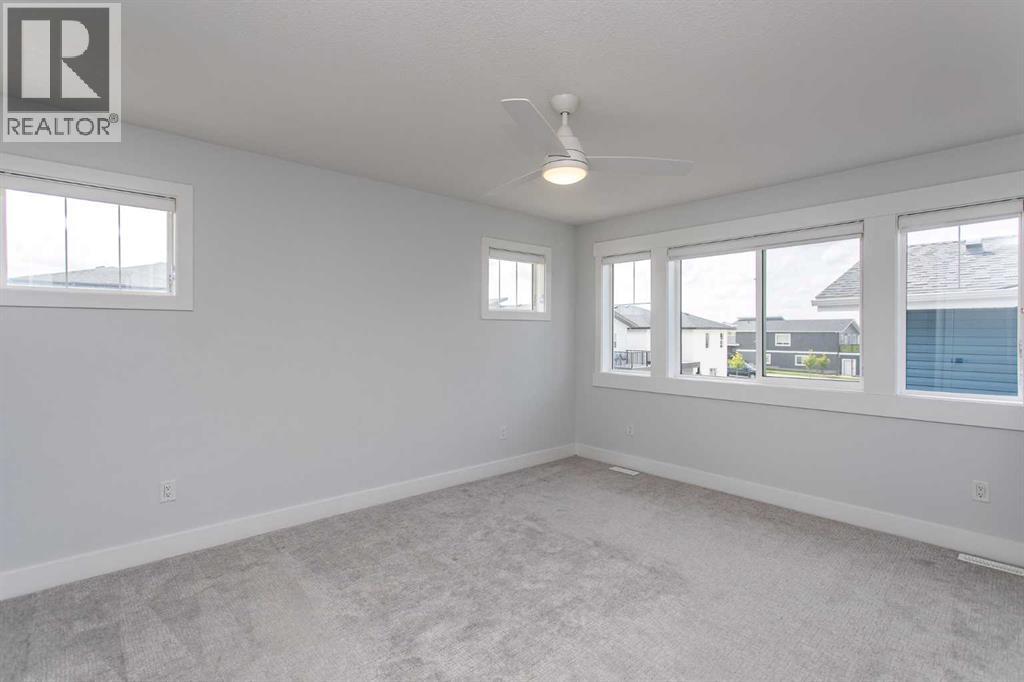 10 Tagish Avenue Property Photo 16