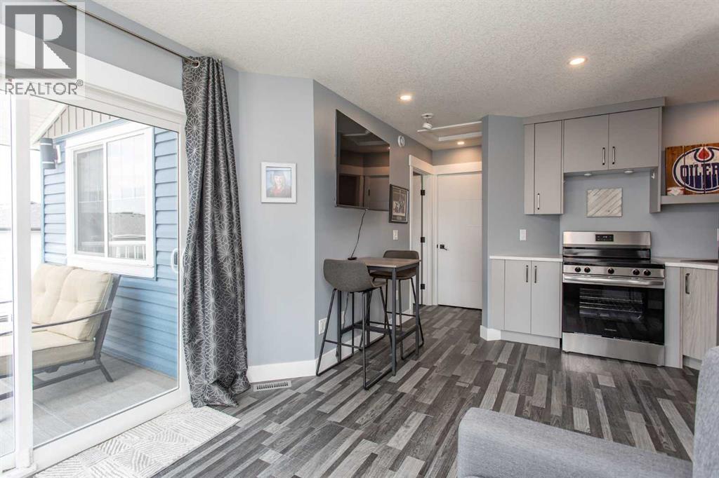 10 Tagish Avenue Property Photo 34