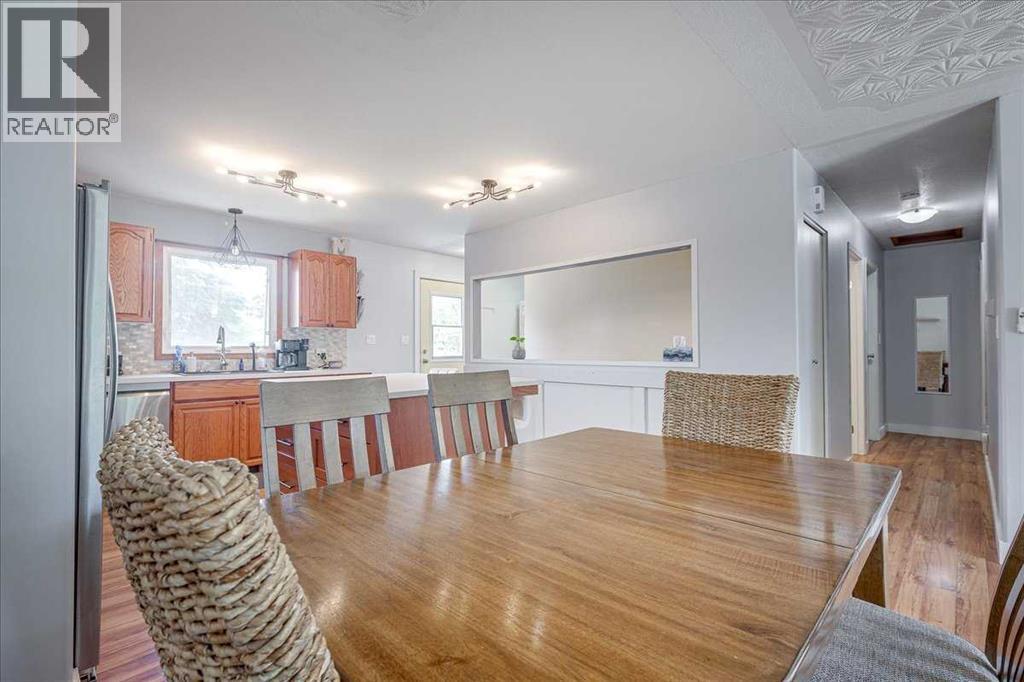 4709 55 Avenue Property Photo 11