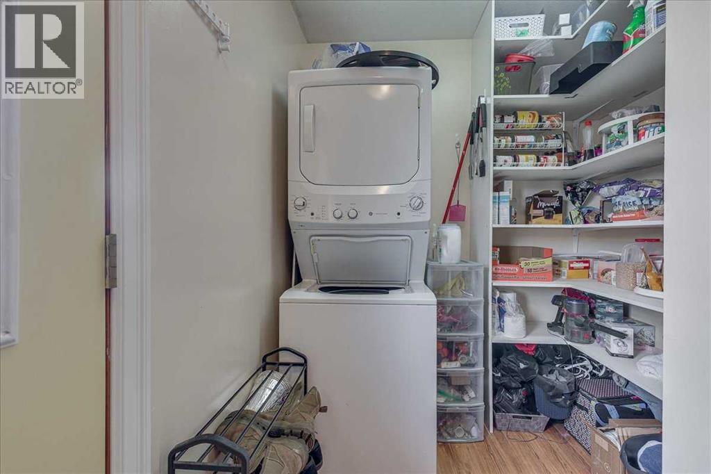 4709 55 Avenue Property Photo 16