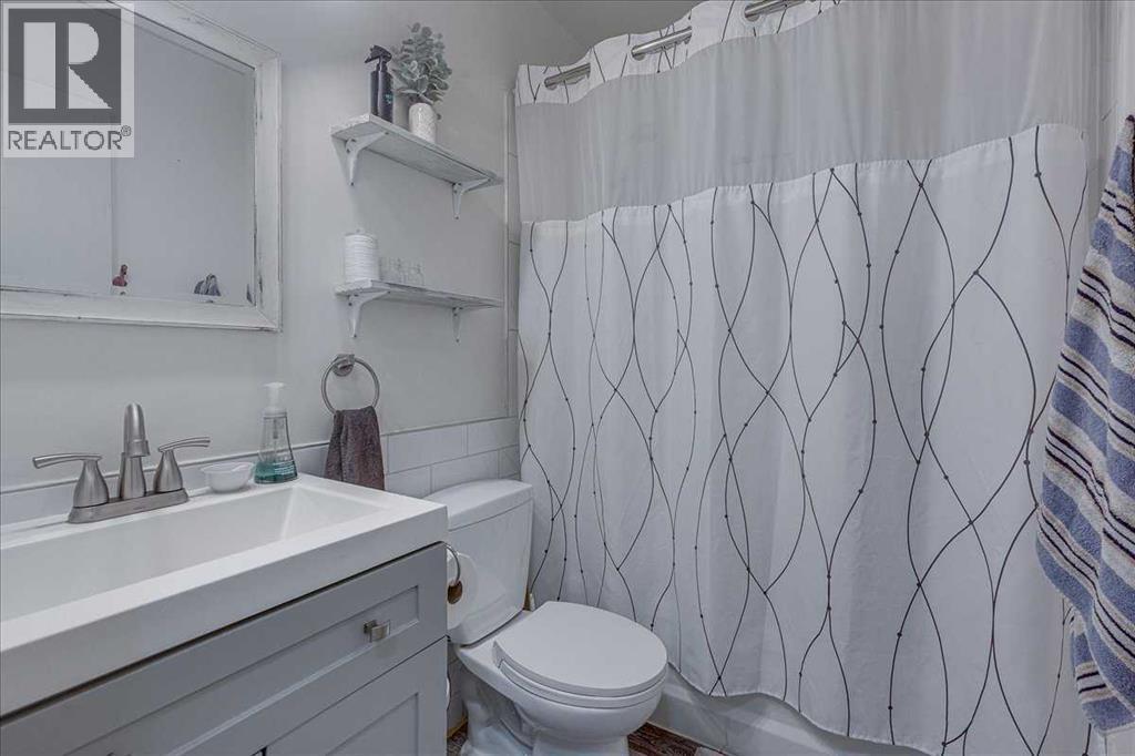 4709 55 Avenue Property Photo 17