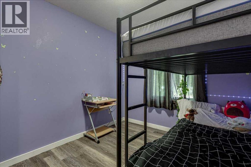 4709 55 Avenue Property Photo 19