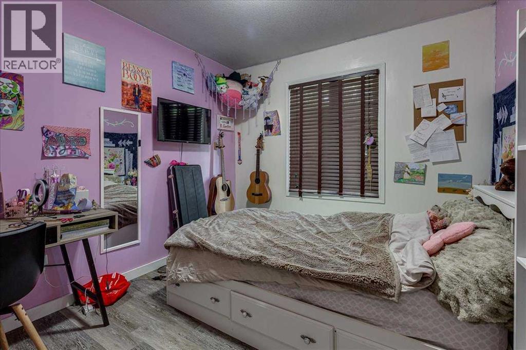 4709 55 Avenue Property Photo 21