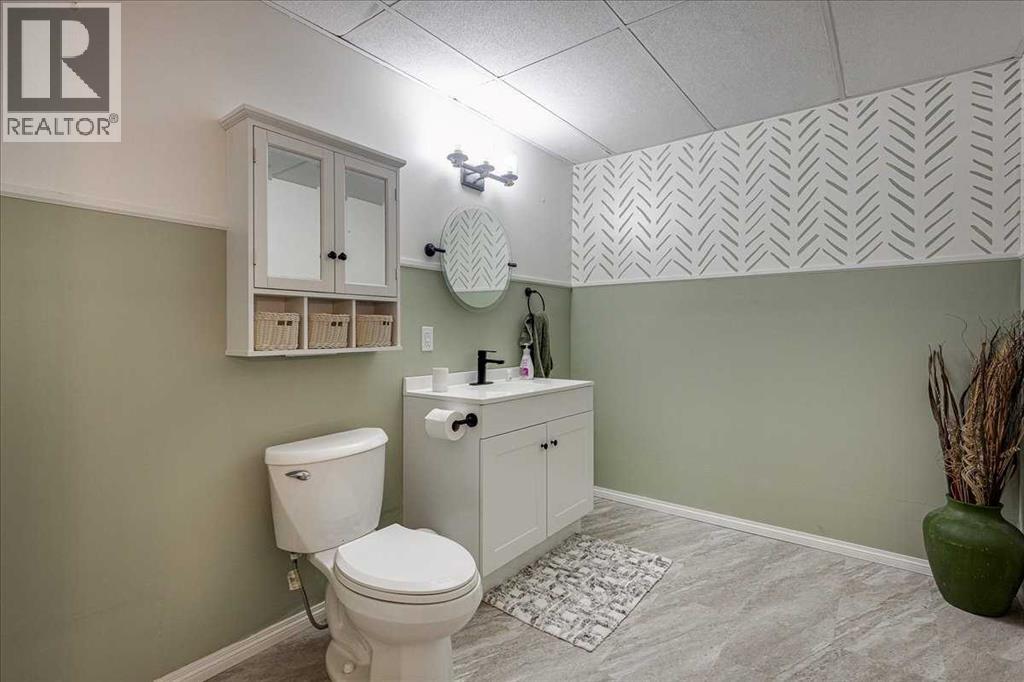 4709 55 Avenue Property Photo 34