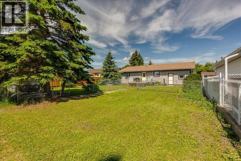 4709 55 Avenue Property Photo 43
