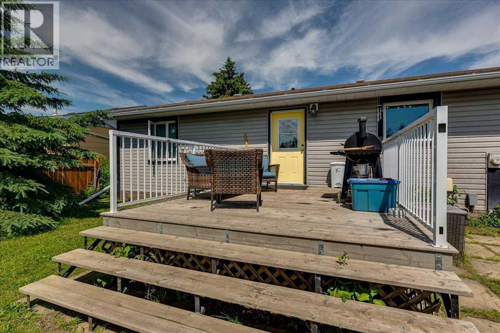 4709 55 Avenue Property Photo 44