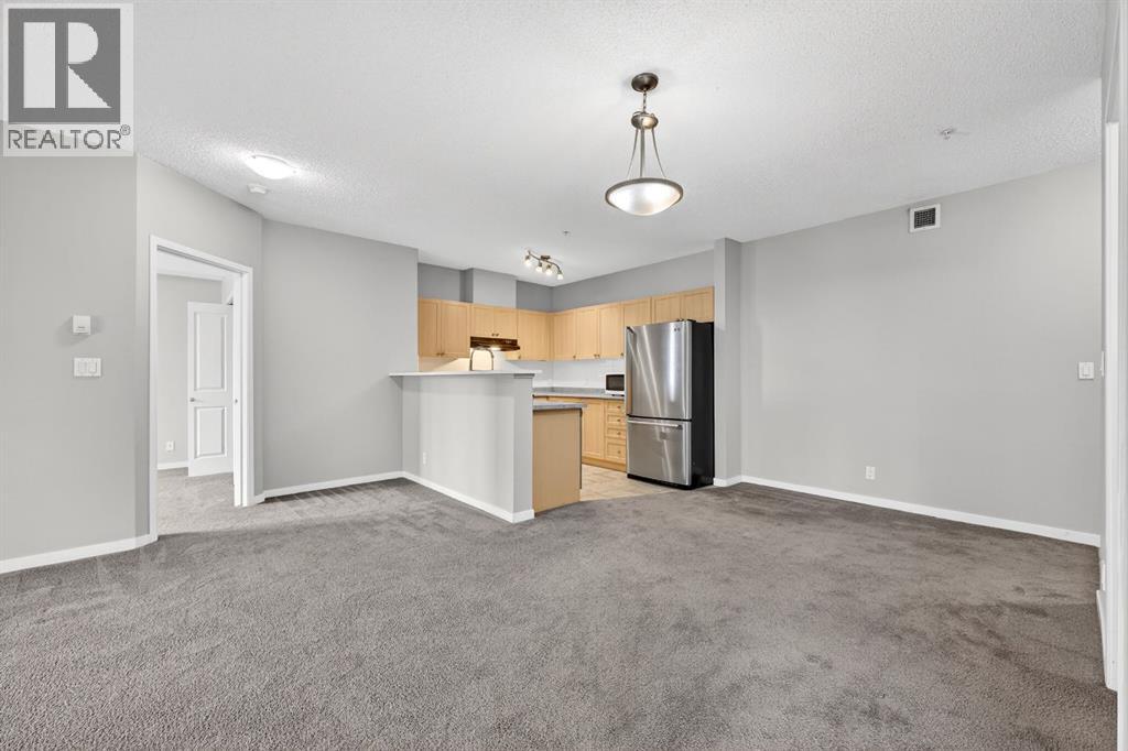 333 Taravista Drive Northeast Property Photo 12