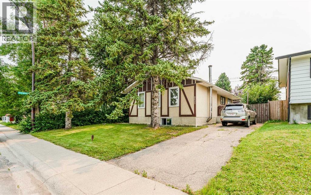 6823 4 Avenue Se Photo de la propriété 1