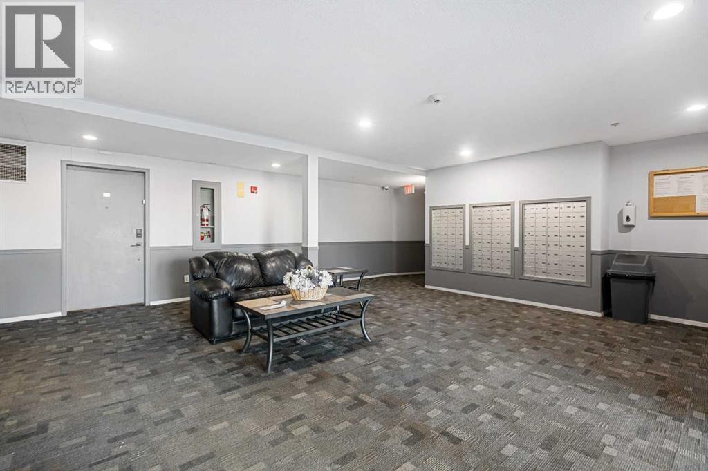 1620 70 Street Southeast Property Photo 4