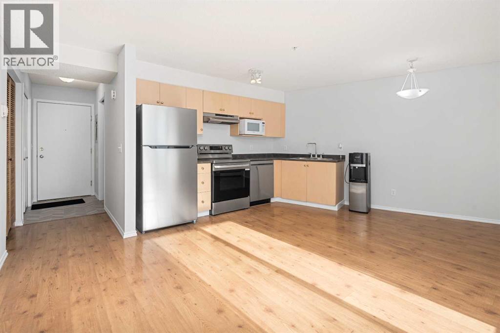 1620 70 Street Southeast Property Photo 6