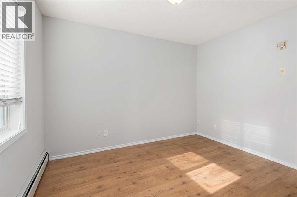 1620 70 Street Southeast Property Photo 18