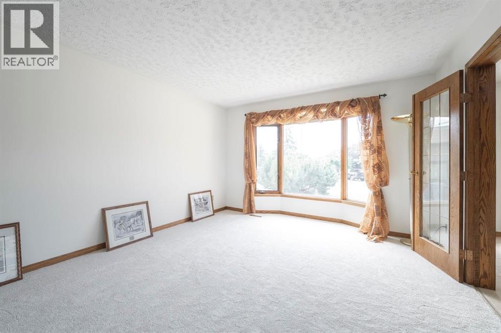 118 Dickins Close Property Photo 7