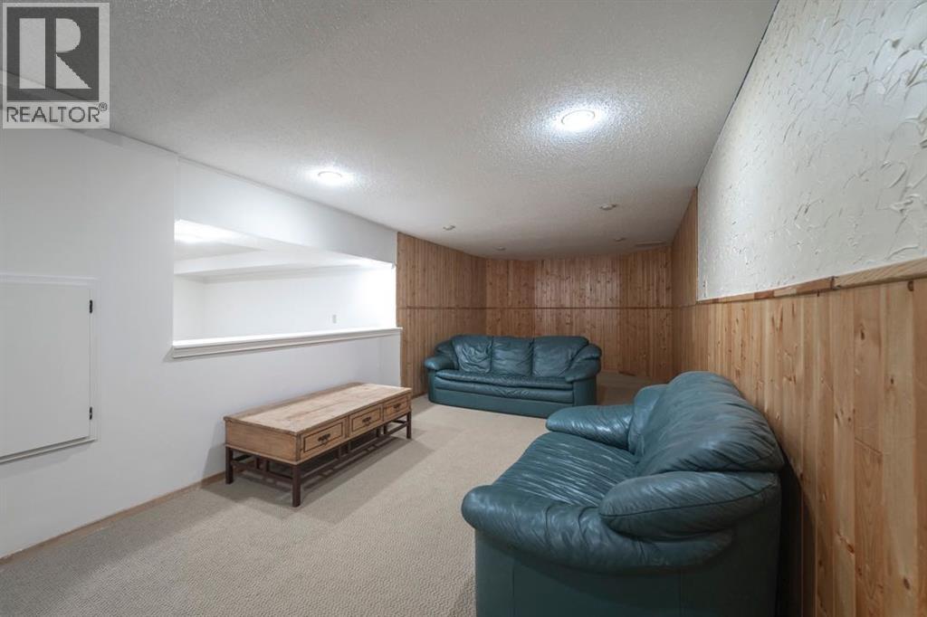 118 Dickins Close Property Photo 41