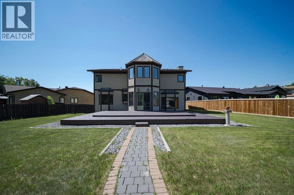 118 Dickins Close Property Photo 45