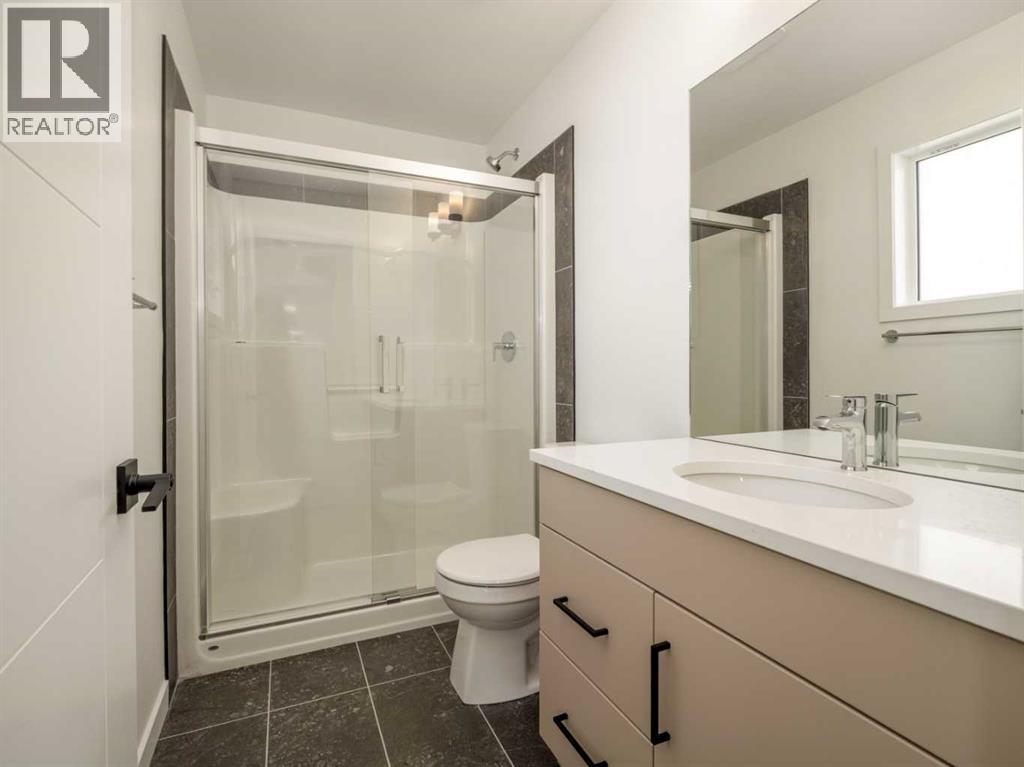 138 Miners Road W Property Photo 12