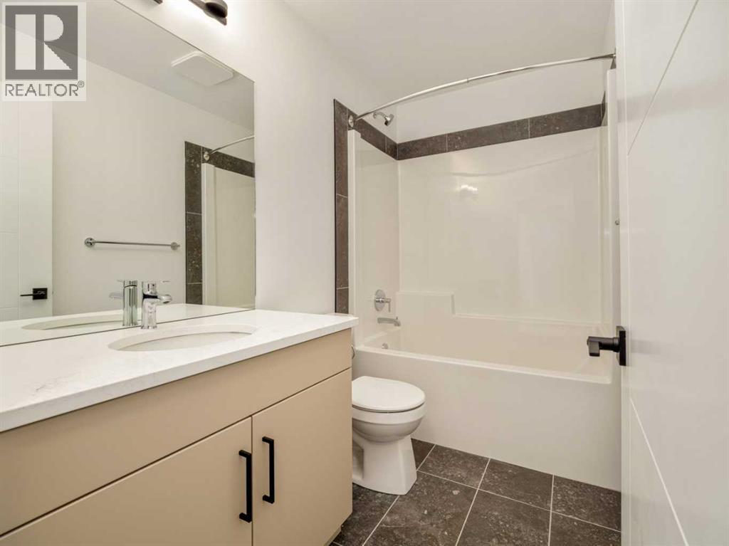 138 Miners Road W Property Photo 16