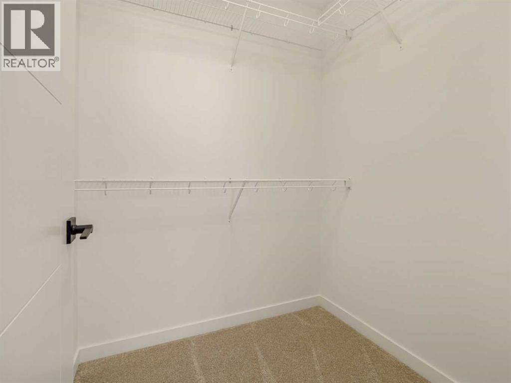138 Miners Road W Property Photo 21