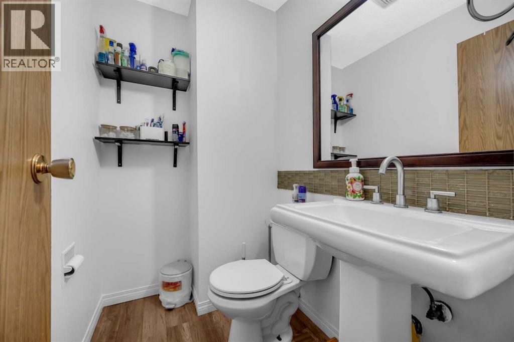 54 Templegreen Road Ne Property Photo 6