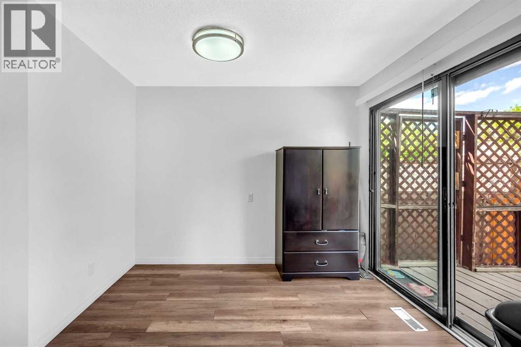 54 Templegreen Road Ne Property Photo 13