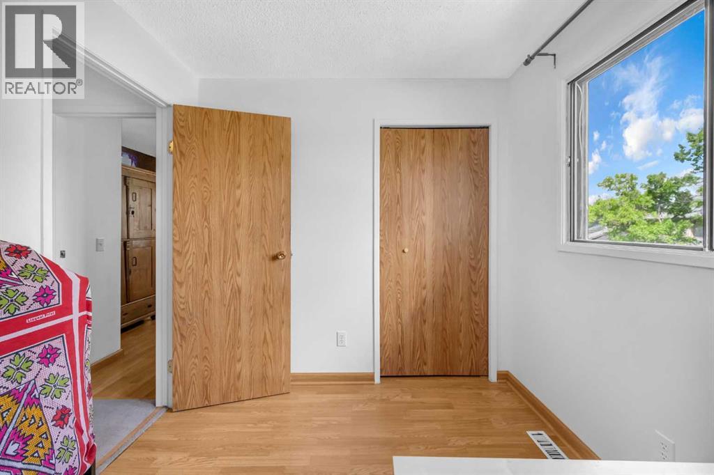 54 Templegreen Road Ne Property Photo 18