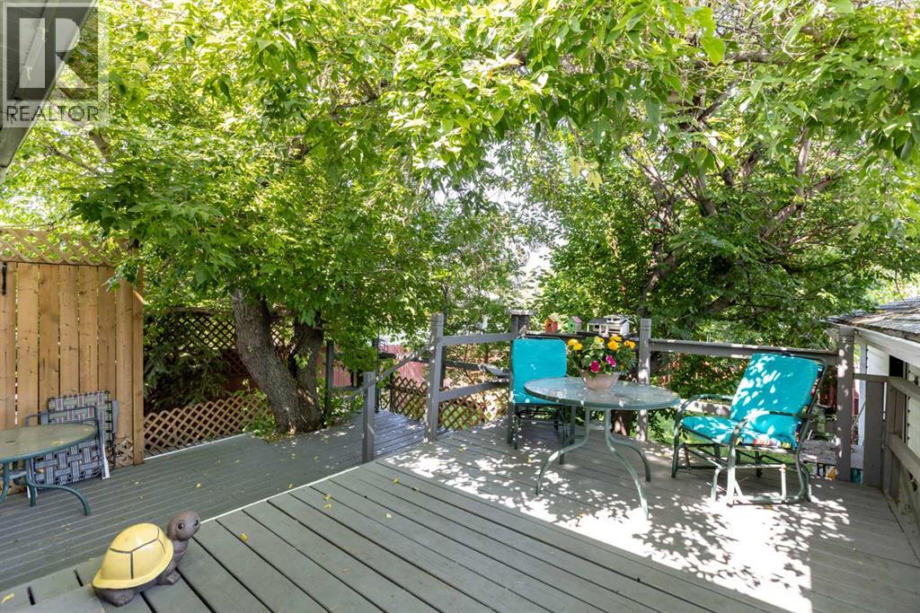4003 53 Avenue Property Photo 37