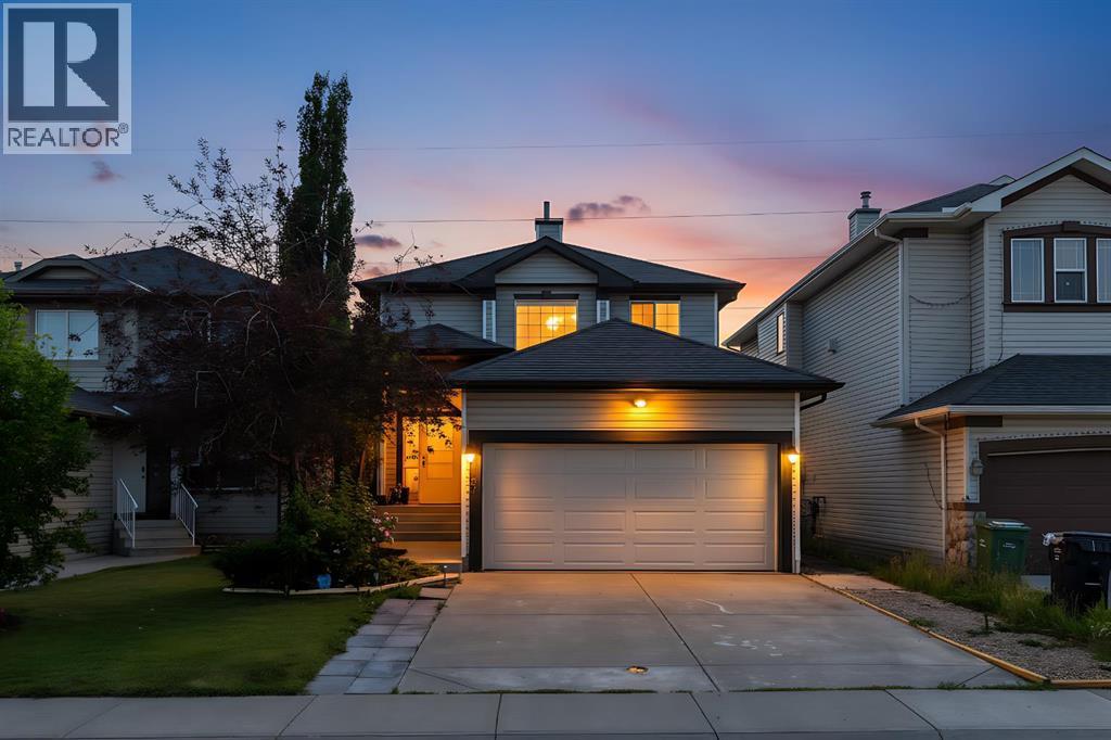 167 Valley Crest Close Nw Property Photo 1