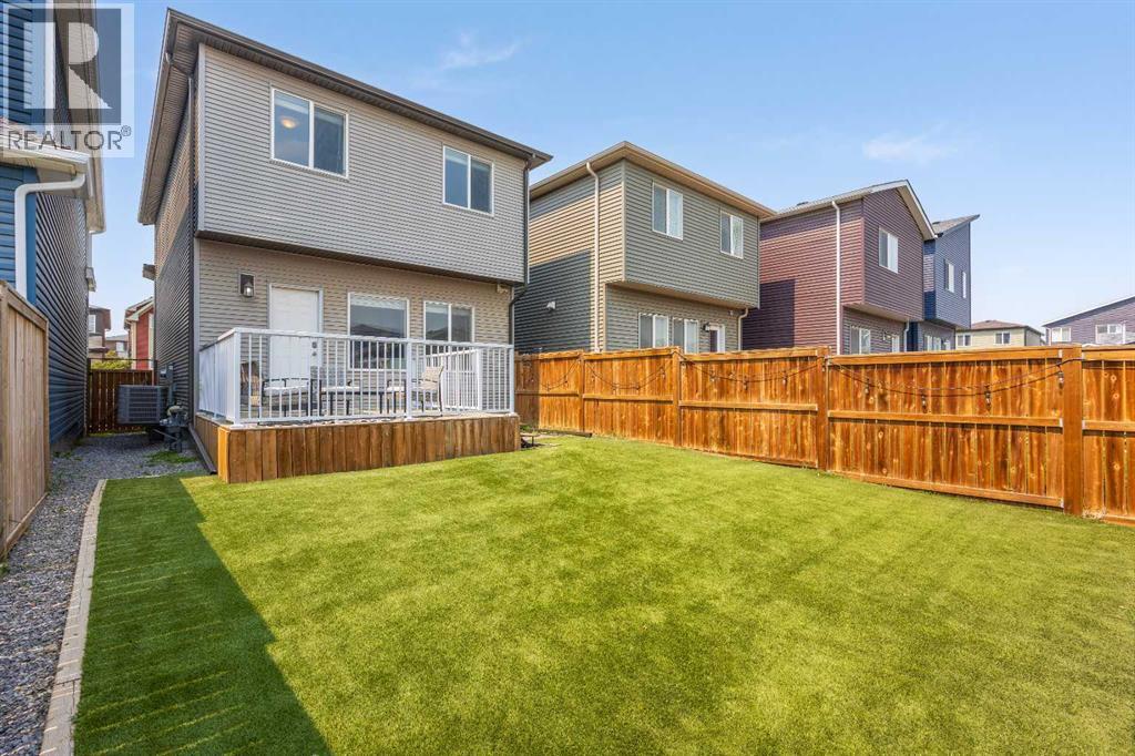 38 Howse Row N Property Photo 18
