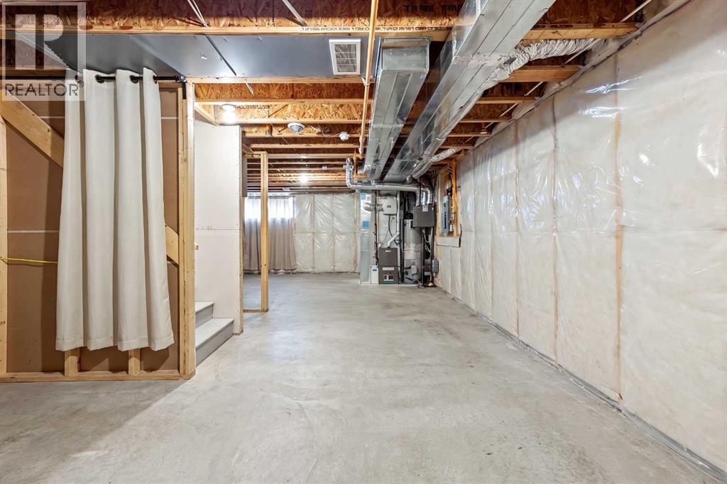 38 Howse Row N Property Photo 33