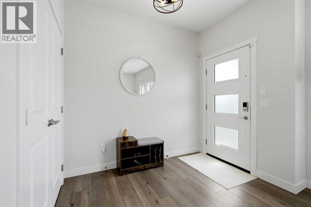 52 Emberside Grove Property Photo 2