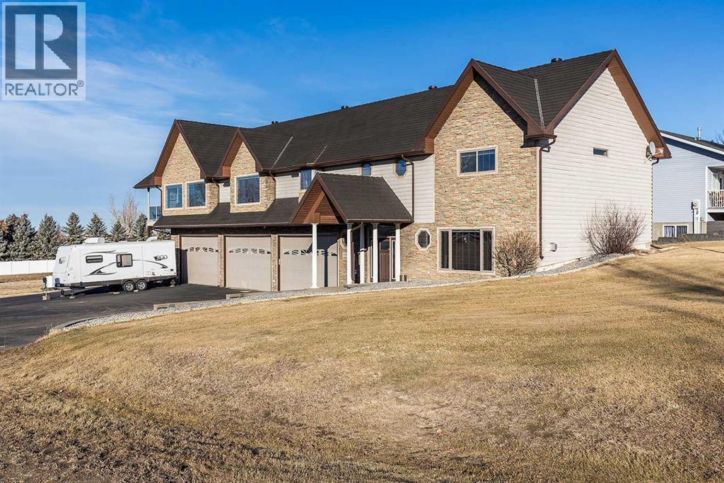 770 Eagle Ridge Drive Property Photo 2