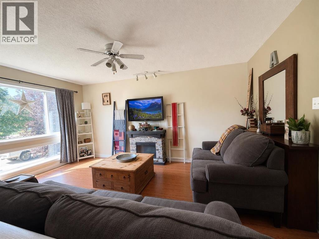 4408 56th Avenue Property Photo 5