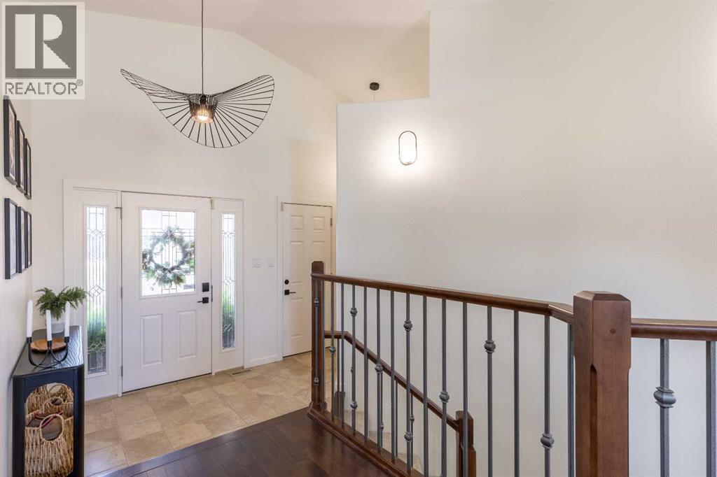 515 Canyon Cove W Property Photo 4