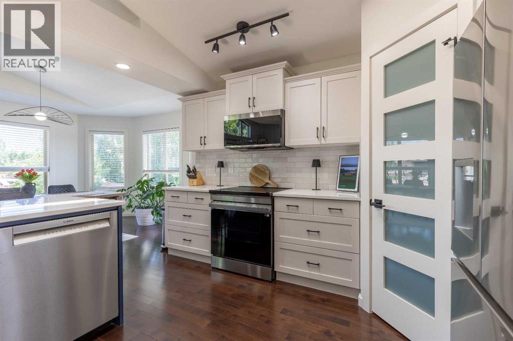 515 Canyon Cove W Property Photo 7