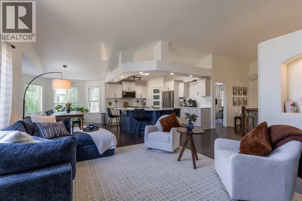 515 Canyon Cove W Property Photo 11