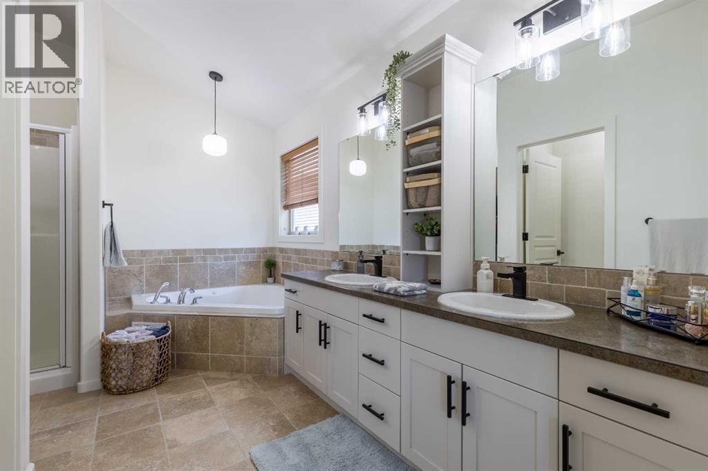 515 Canyon Cove W Property Photo 15