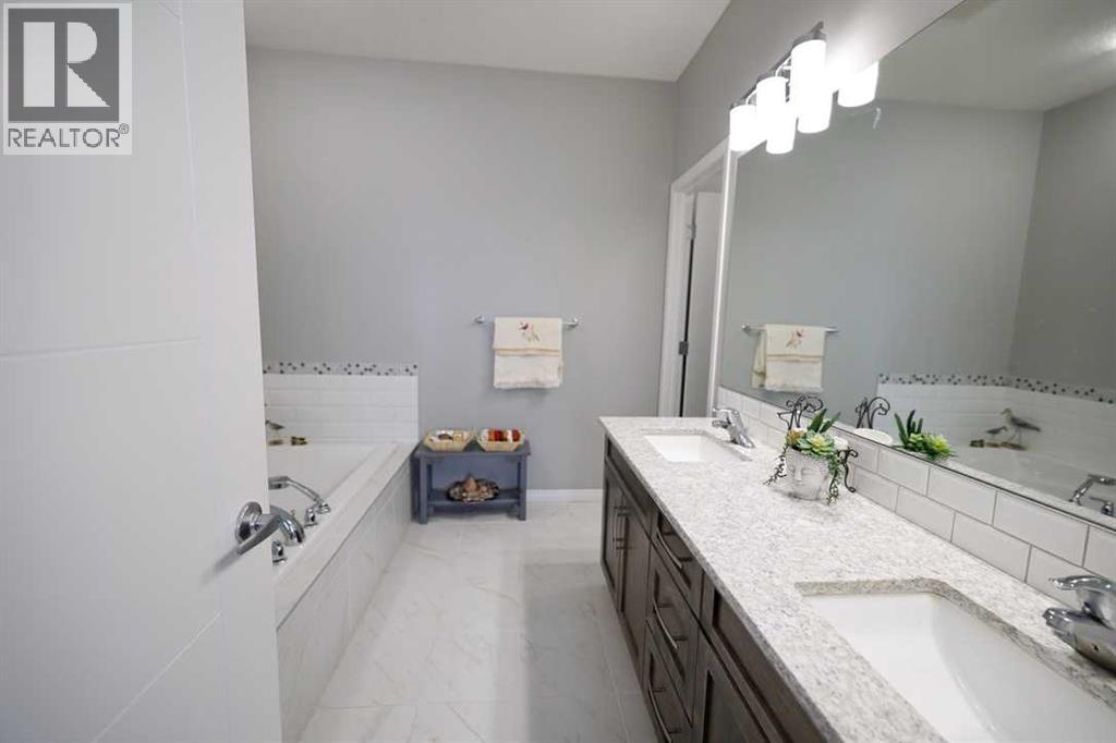 163 Cityside Park Ne Property Photo 6