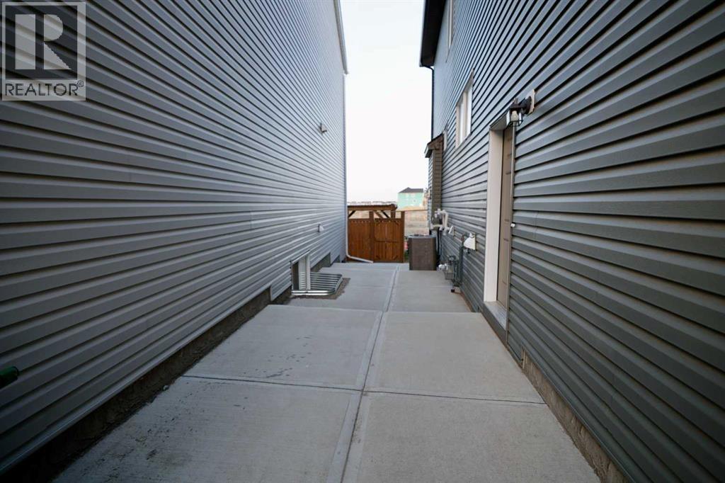 163 Cityside Park Ne Property Photo 38