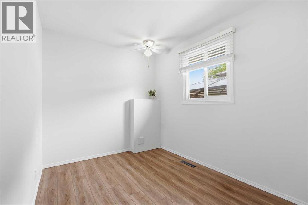 23 Fairway Avenue Property Photo 16