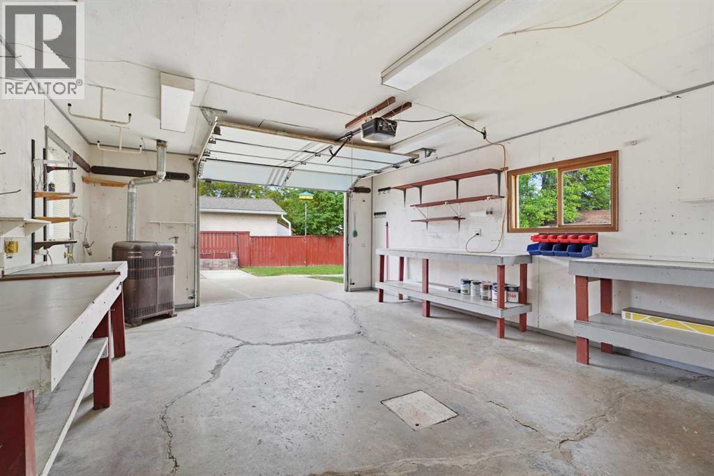 23 Fairway Avenue Property Photo 27