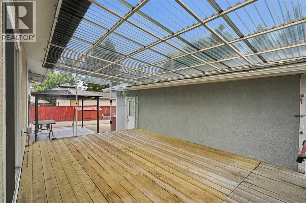 23 Fairway Avenue Property Photo 30