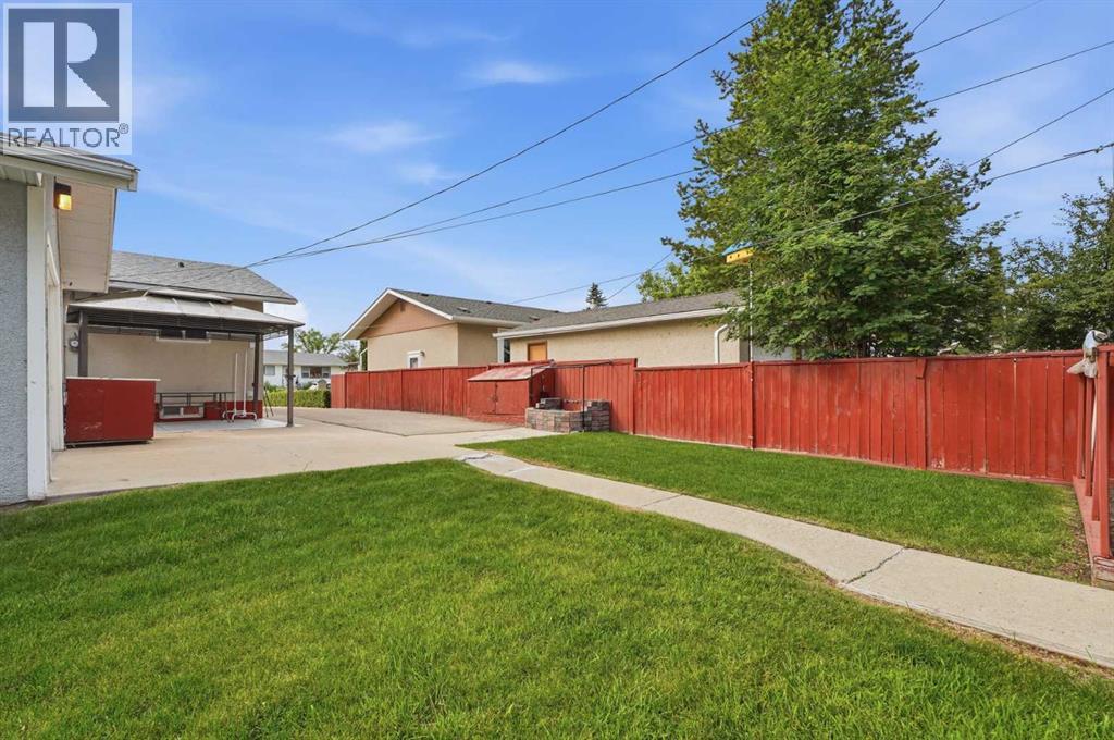 23 Fairway Avenue Property Photo 36