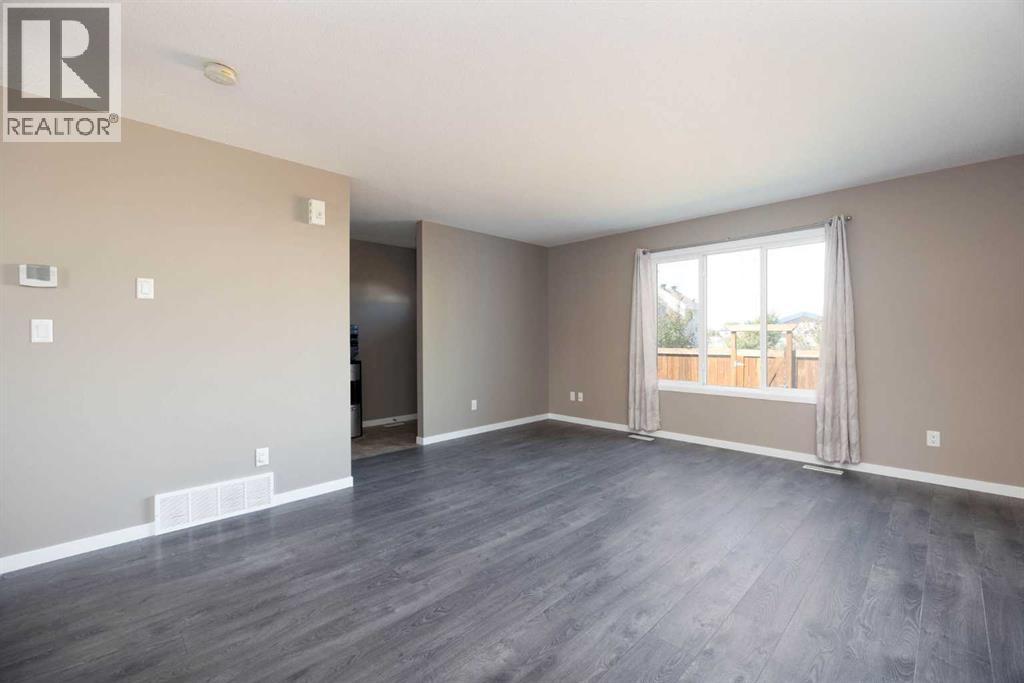 711 Beacon Hill Drive Property Photo 5