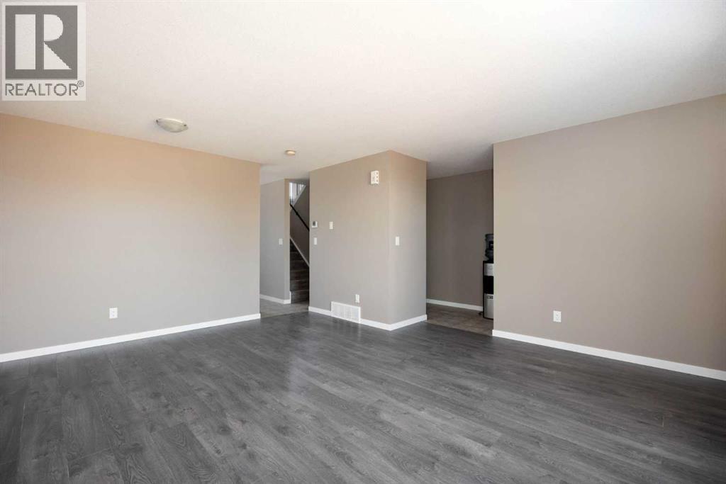 711 Beacon Hill Drive Property Photo 6
