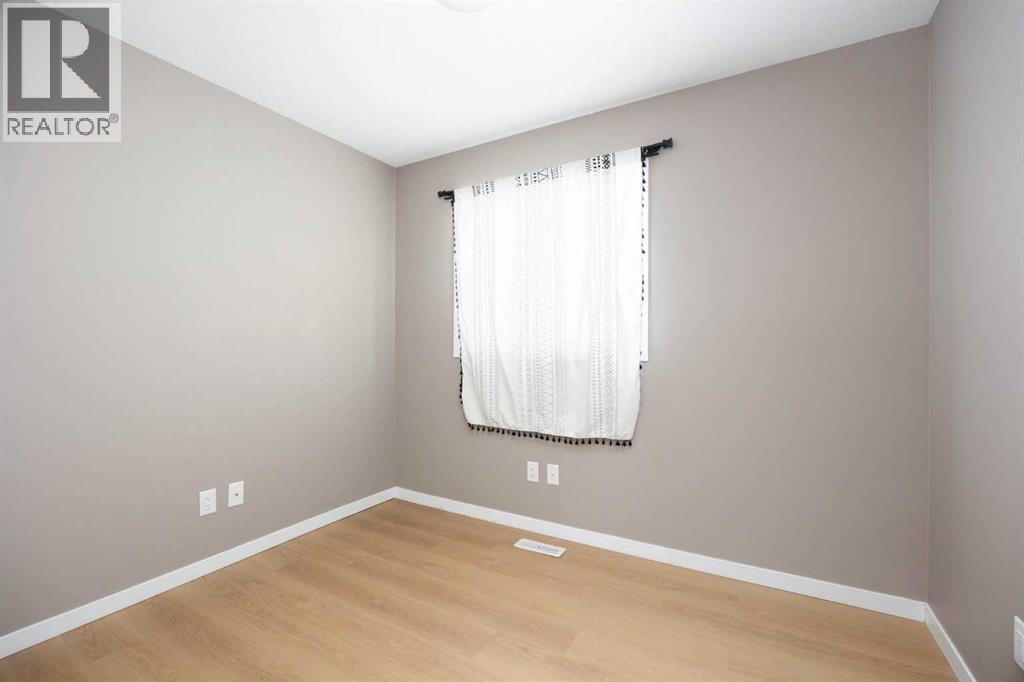 711 Beacon Hill Drive Property Photo 13