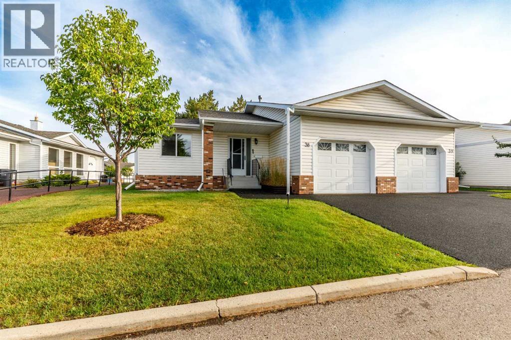 2821 Botterill Crescent Property Photo 1