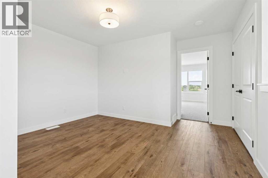 49 Silverton Glen Way Sw Property Photo 20