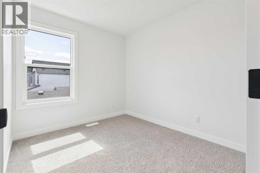 49 Silverton Glen Way Sw Property Photo 29